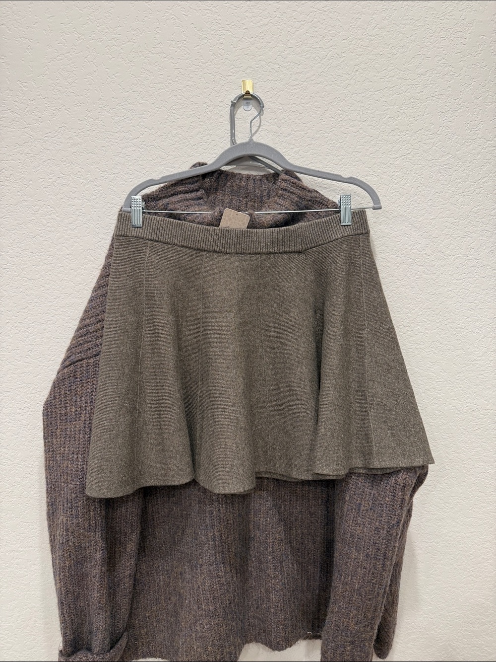 FREE PEOPLE CUDDLE ME SWEATER & SKIRT SET - Picture 5 of 6